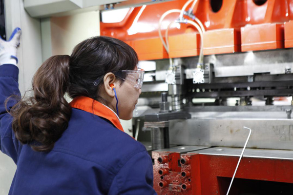 non-oriented silicon steel